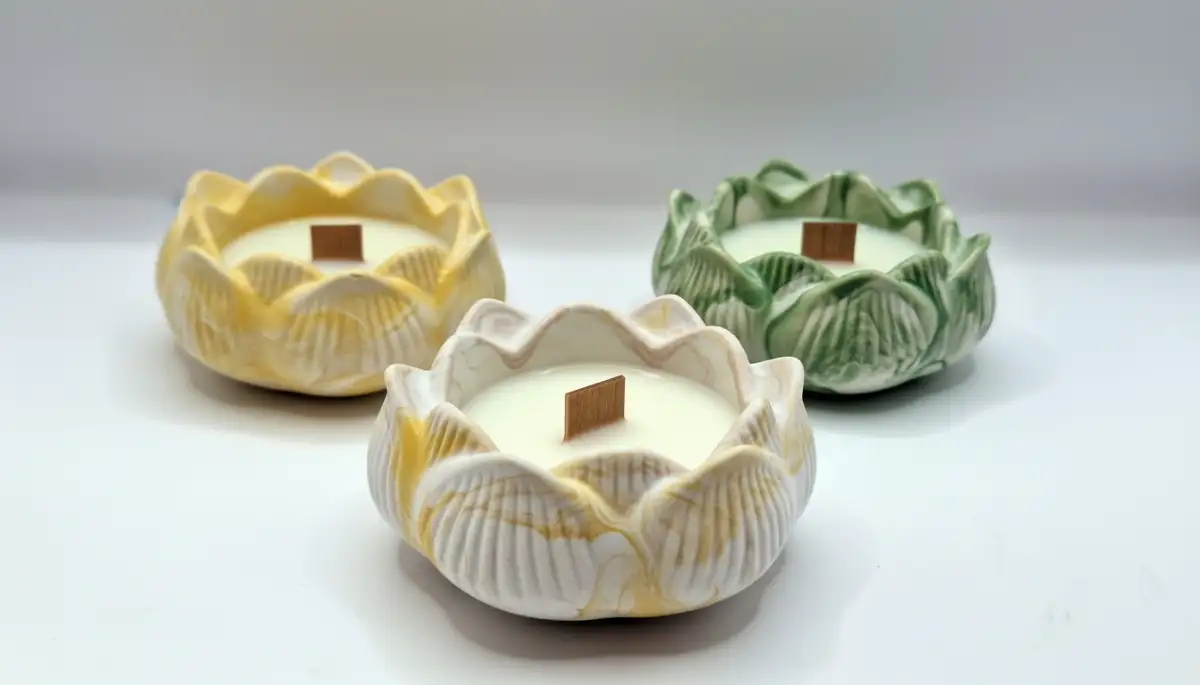Bougie fleur de lotus en Jesmonite